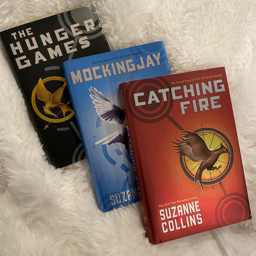 🆕 The Hunger Games trilogy hardcover